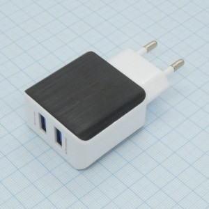 Belkin LZ-802 2-Port Home Charger+, сетевой блок питания на два USB разъёма