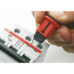 gws90845, Блокираторы полюсных автоматов POS, нейлон и сталь, зажим наружу, ширина зажима – 12.6 мм, 42х24 мм, цвет – красный, 6 шт/упак