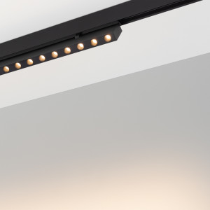 Светильник MAG-DOTS-FOLD-25-S600-18W Warm3000 (BK, 30 deg, 24V) 034221, Светильник поворотный для магнитных треков шириной 25мм, 18Вт. Цвет свечения ТЕПЛЫЙ 3000K, световой поток 960 лм, угол 30°, CRI>90. Корпус прямоугольный, металл, цвет черный, IP20. Размеры LxWxH 604x20x46мм. Входное напряжение DC24V, мощность 18Вт.