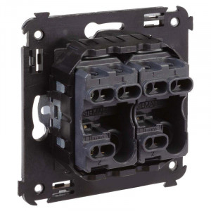 Переключатель двухклавишный в стену, 