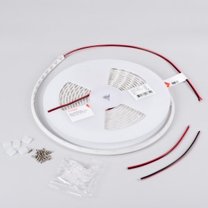 Лента герметичная MICROLED-PW-M288-10mm 24V Warm3000 (12 W/m, IP66, 2216, 5m) 046752, Светодиодная гибкая лента MICROLED-M288, герметичная IP66 (PW-матовая силиконовая трубка). Светодиоды 2216, 288 шт/м (1440 шт на 5 м), белая плата 8 мм, скотч 3M. Цвет ТЕПЛЫЙ 3000 K, цветопередача CRI>90, угол 170°. Питание 24 В, мощность 12 Вт/м (60 Вт н