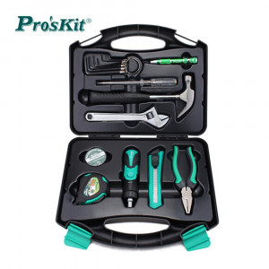 PK-2030T, Набор инструментов из 10 предметов в пластиковом кейсе