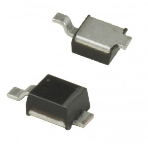 UPS115UE3/TR7, Диод Шоттки  15V 1А