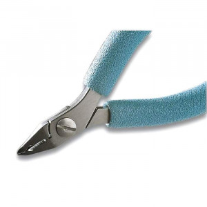 575E, Тонкие кусачки с наклонной формой рабочей поверхности под углом 45°, плоский срез, высококачественная инструментальная сталь, электростатически безопасны. Перекусывает: проволока средней жесткости – 0,2 мм, Cu – 0,6 мм; 110 мм, 67 г