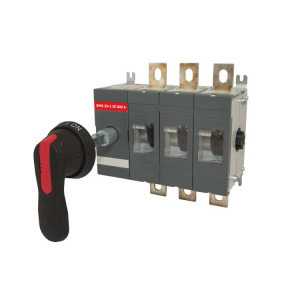 Рубильник ВНК-39-2 3П 800А с выносной фронтальной ручкой управления и переходником 185 мм SQ0744-0207