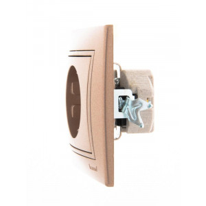 Розетка 1-м СП Mira 16А IP20 с заземл. со вставкой керамика свет. корич. перламутр. 701-3131-122