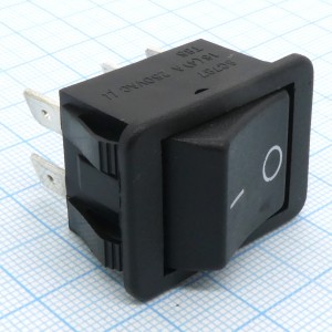 DS KCD2-212 ON-(ON), 2положения клавиши, 2 переключающих группы, без фиксации.