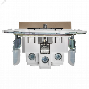 SKANDY Розетка с заземлением с защитными шторками 16А SK-R04Sa песочный IEK SK-R14-16-K98