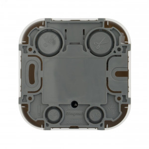 Quteo Розетка телевизионная TV наружная белая 782215