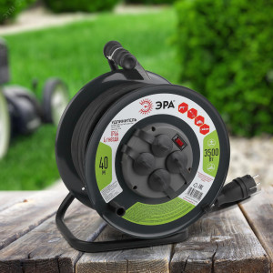 Удлинитель на метал. катушке 4х40м с заземл. 16А IP44 RMx-4es-3х2.5-40m-IP44(KG) КГ 3х2.5 Б0043059