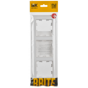 BRITE Рамка 3-местная РУ-3-БрАБ арктический белый/белый IEK BR-M32-12-K91
