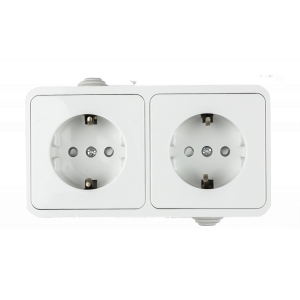 Розетка двойная с заземлением со шторкой AQUA белая полугерметичная 3123 4690612003467