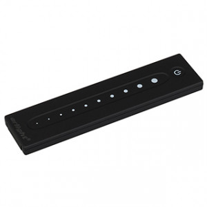 Пульт SR-2833TS Black (диммер 1 зона) 019978, Пульт-слайдер RF для контроллеров серии SR-1009x. Полностью сенсорный слайдер, 1 зона управления, 256 уровней диммир-я. Работа от 3V батареи CR2025 до 5 лет. Сверхтонкий пульт, размеры 141x35x8 мм. Держатель в комплекте. Аналогичные по дизайну пульты в се