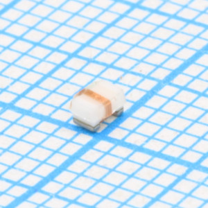 B82498B3330J, ЧИП-индуктивность общего назначения проволочная 33нГн ±5% 250МГц 45Q-Фактор керамика 520мА 120мОм 0805 лента на катушке