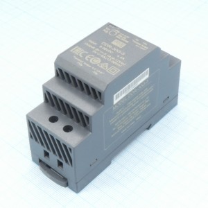 DDR-30G-5, DC-DC, 30Вт, вход 9…39 В DC, выход 5В/6А, изоляция 4000В DC, в кожухе на DIN-рейку, 35х90х54.5мм, -40...+85°С