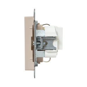 Механизм розетки, 16А, с заземлением, без шторок, кремовый Эпика EKF UP1-SOI-110