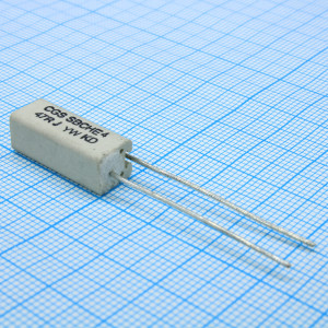 SBCHE447RJ, Резистор проволочный постоянный 47Ом ±5% 4Вт ±200ppm/°C курамический аксиальный коробка/россыпь