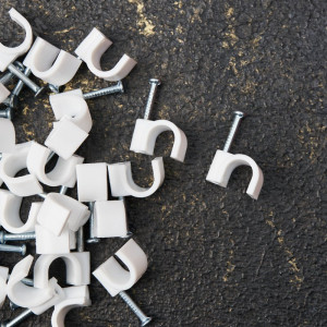 Крепеж кабеля круглый 8 мм, белый (упак. 50 шт) 07-4008