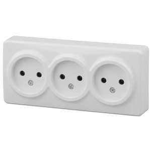 11-2207-01 Розетка 3х2P, 16A-250В, IP20, ОУ, Эксперт, белый (8/80/1440) Б0020697
