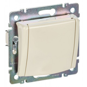 Розетка 1-м СП Valena 16А IP21 2P+E с заземл. защ. шторки с крышкой винты механизм сл. кость IEK 774322