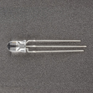 Светодиод ARL-5013UEUGC/3L 004825, Поставка под заказ от 5000 шт. Выводной круглый светодиод, d=5 мм, прозрачная линза. Цвет свечения красный (625 нм), зеленый (565 нм). Угол излучения 40°. Сила света Iv=1000-2000 мкд при If=20 мА. VF=1.9-2.4 В. Три вывода, общий катод.