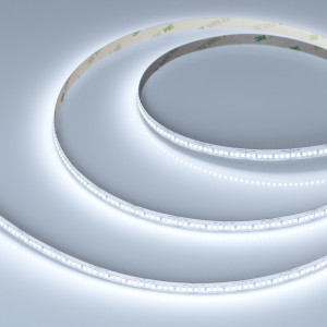 Лента MICROLED-M320-8mm 24V White6000 (8 W/m, IP20, 2216, 5m) 047861, Светодиодная лента MICROLED-M320, открытая IP20. Светодиоды 2216, 320 шт/м (1600 шт на 5м), белая плата, скотч 3M. Цвет БЕЛЫЙ 6000K, цветопередача CRI>90, угол 120°. Питание 24 В, мощность 8 Вт/м (40 Вт на 5 м). Размеры 5000x8x1.2мм. Мин.отрезок 25 мм, 8