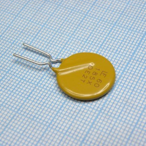 60R185XF, Самовосстанавливающийся предохранитель PTC 1.85A(hold) 3.7A(trip) 60VDC 40A 2.1W 12.6s 0.08Ohm Radial 16.76 X 3.1mm Bulk Au