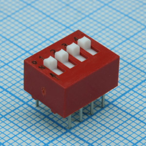 78B04T, DIP переключатель 4 группы красный шаг 2.54мм 0.025А 24В с выступающим движком монтаж в отверстие