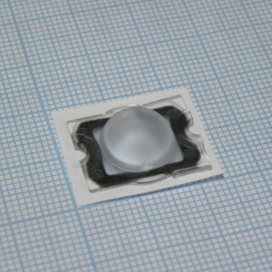 CA11253_STRADA-C2, Линза с клеевой основой для светодиода LG Innotek серии LEMWA33X (Osram Oslon / Cree XP-G), эфф=90%, 128°, 19,6x15,6мм H:5,9мм