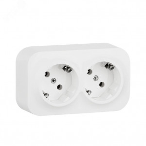 Розетка 2-местная для открытой установки с заземлением с защитными шторками с предварительным подключением 16А белый QUTEO 782237