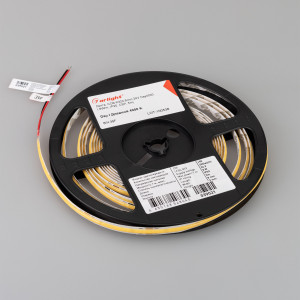 Лента COB-X320-8mm 24V Day4000(8 W/m, IP20, CSP, 5m) 039021, Лента COB сплошной засветки без видимых светодиодов. Светодиоды CSP 320 шт/м. Цвет свечения ДНЕВНОЙ 4000K, высокий индекс цветопередачи CRI>90, световой поток 650 лм/м, угол 175°. Мощность 8 Вт/м, питание 24 В. Размеры 5000х8х2 мм. Мин.отрезок 50 мм. Скот