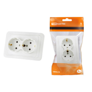 Розетка двойная 2П+З 16А белая "Валдай" SQ1804-0010