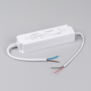 Блок питания ARPJ-SP-86700-PFC (60W, 43-86V, 0.7A) 037891, Источник тока с гальванической развязкой для светильников и мощных светодиодов. Входное напряжение 220-240 VAC. Выходные параметры: 43-86 В, 700 mА, 60 Вт. Встроенный PFC >0.9. Герметичный пластиковый корпус IP 67. Габаритные размеры длина 166 мм, ширина
