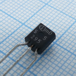 BSS295, Транзистор полевой N-канальный 50В 1.4A 0.3Ом TO92