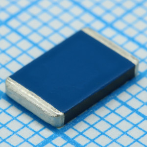 V120CH8, Варистор из оксида металла 75В переменного тока/102В постоянного тока 120В предел SMD лента на катушке