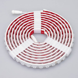 Лента герметичная FLT-PS-A42-23mm 24V Warm3000 (21 W/m, IP67, 30deg, 5m) 040918, Светодиодная гибкая лента Wall Washer, герметичная IP67. Светодиоды 2835, 42 шт/м (210 шт на 5м), белая плата, скотч 3М. Цвет свечения ТЕПЛЫЙ 3000К, направленная линза с углом 30°, индекс цветопередачи CRI>80. Питание 24 В, мощность 21 Вт/м (105 Вт на 5 м