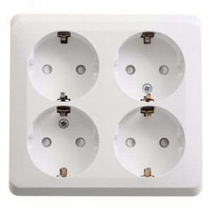 Розетка 4-м ОП Этюд 16А 250В с заземл. с заземл. защ. шторки бел. SE PA16-208B