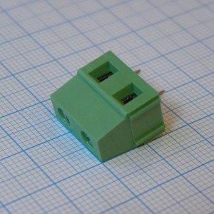 DG128-7.5-02P-14-00A(H), Винтовой клеммный блок c рельефной обоймой, 2 контакта шаг 7.5мм зеленый
