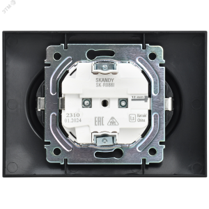 SKANDY Розетка 2-местная с заземлением без защитных шторок 16А в сборе SK-R08Bl черный IEK SK-R21-16-K02-F