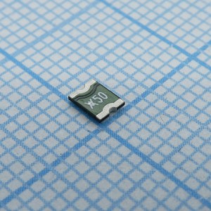microSMD050F-2, Самовосстанавливающийся предохранитель PTC 0.5A(hold) 1A(trip) 13.2VDC 40A 0.8W 0.05s 0.25Ohm SMD
