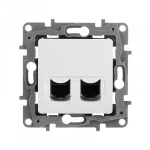 ETIKA Розетка компьютерная 2ХRJ45 категория 6 UTP белая 672254
