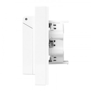 Механизм розетки двойной, 16А, IP44, с заземлением, со шторками, с рамкой, с крышками, белый Эпика EKF UP1-SOW-211-44