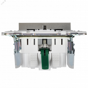 SKANDY Розетка с заземлением с защитными шторками 16А безвинтовое крепление SK-R06Sh шампань IEK SK-R14-16-1-K37