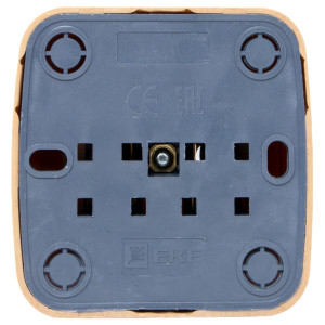 Розетка 1-местная ОП Минск 16А с заземлением светлое дерево EGR16-028-30