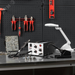 Паяльная станция R852, Паяльная станция (паяльник + фен), модель R852, компрессорная, 100-480°C