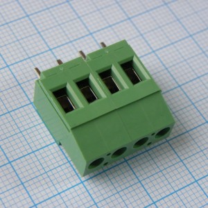 DG129-5.0-04P-14-100A(H), Винтовой клеммный блок c рельефной обоймой, 4 контакта шаг 5.0мм зеленый