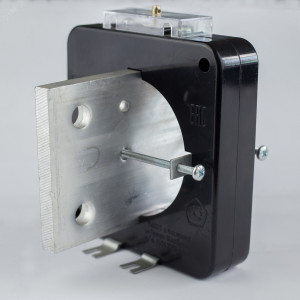 Трансформатор тока измерительный Т-0,66 5 ВА 0,5 1500/5 М (поворотная шина) ОС0000005243