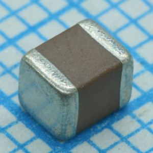 CC1210MKX5R5BB107, Керамический ЧИП-конденсатор 1210 X5R 100мкФ ±20% 6.3В