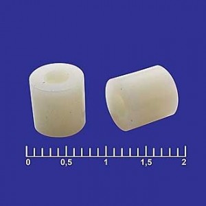 Ф7-3X7, Втулка пластиковая D=7мм, d внутр=3мм, L=7мм / держатель LED