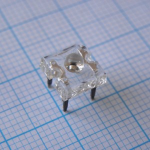 FYLF-1860PGC, Светодиод 7,6х7,6мм/зеленый/520нм/2600мкд/прозрачный/60°